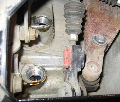 Ремонт форд скорпио : проверка уровня моторного масла ford scorpio