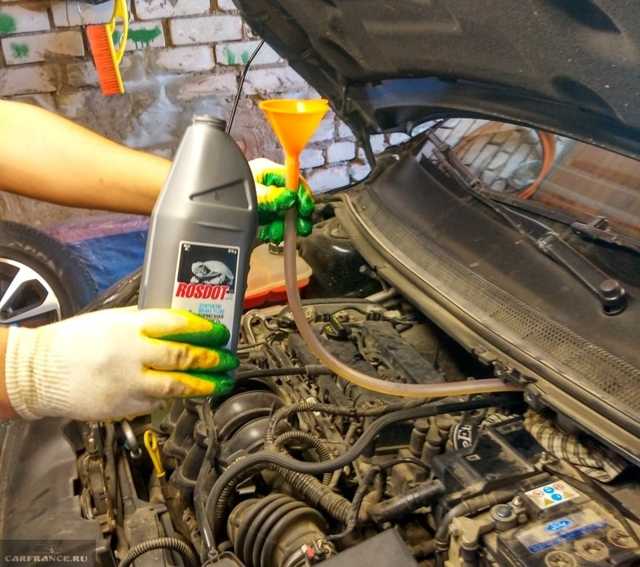 Замена тормозной жидкости в форд фокус 3 (ford focus 3) своими руками