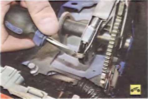 Замена задних тормозных колодок ford focus 2