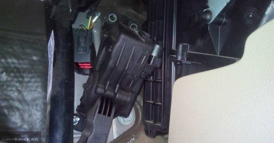 Замена салонного фильтра форд фокус 2 дорестайл, рестайлинг, со снятием и без снятия педали газа